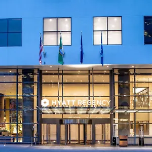 4* מלון Hyatt Regency